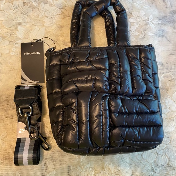 Think Royln Small Criss-Cross Quilted Tote “Le Marche” Shiiny Black - Picture 3 of 5